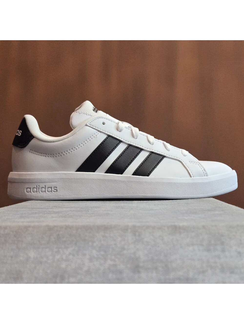 adidas Grand Court 3.0 - White / Black (JP9365) Youth Size 5.5Y